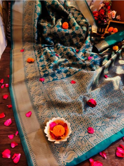 Dulhan Style Multi Color Kanjivaram weaving Saree
