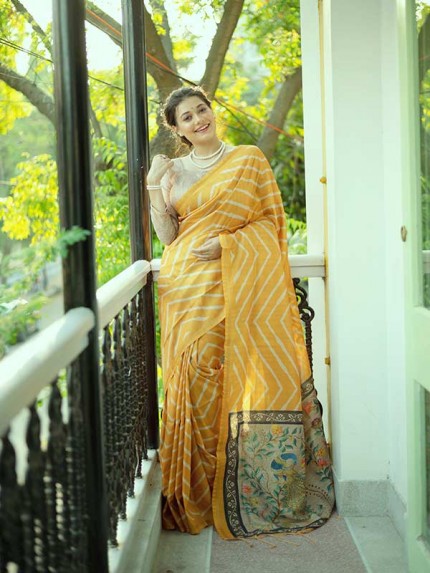 Tussar silk saree with beautiful leriya print and finished zari border 