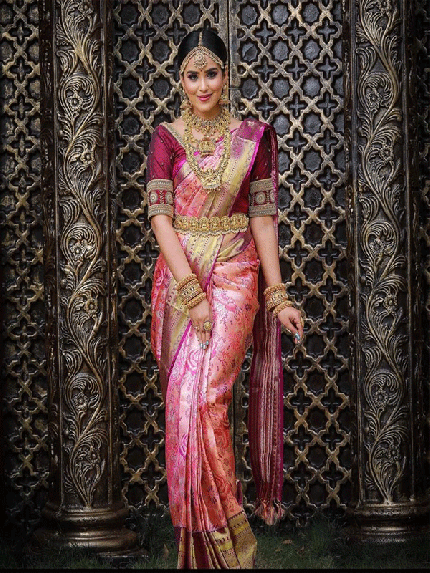 Stunning Pink color Lichi Silk weaving Jacquard Saree