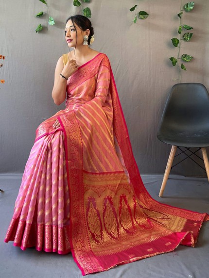 Beautiful organza weaved Saree with Jacquard border & Rich pallu